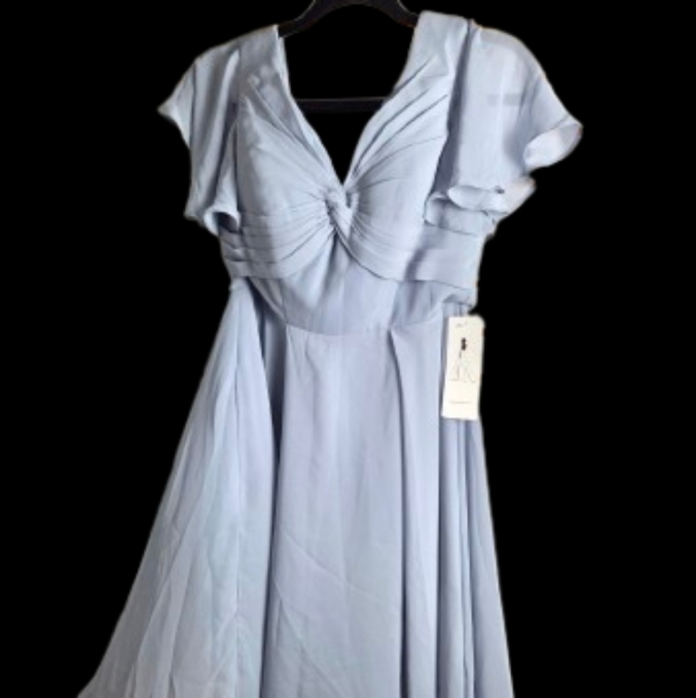Light Blue Women’s Pleated V-Neck Dress